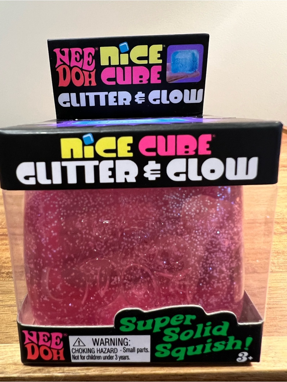 VIRAL 🔥Schylling NeeDoh Nice Cube Glitter & Glow - Pink Glitter🩷✨